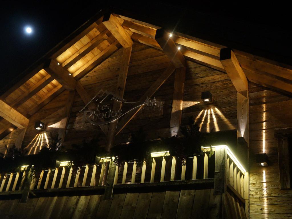 Les Rhodos Hotel La Clusaz Exterior photo